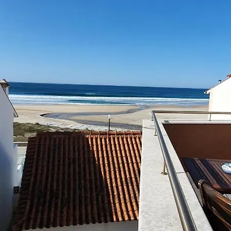 Отель Casa Faria 2 *